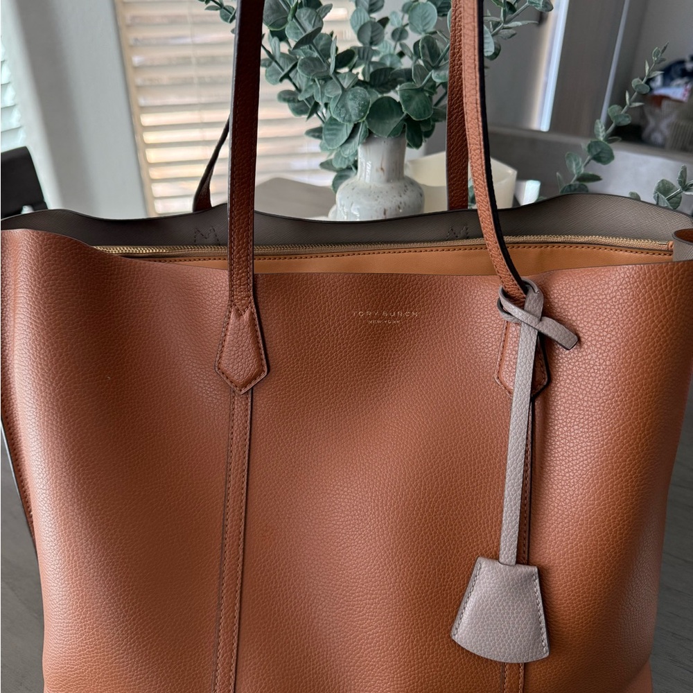 Tory Burch Brown Leather Tote with Gold Accent - Picture 5 of 12
